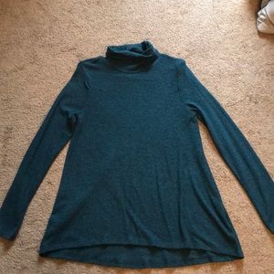 Turtle neck sweater
